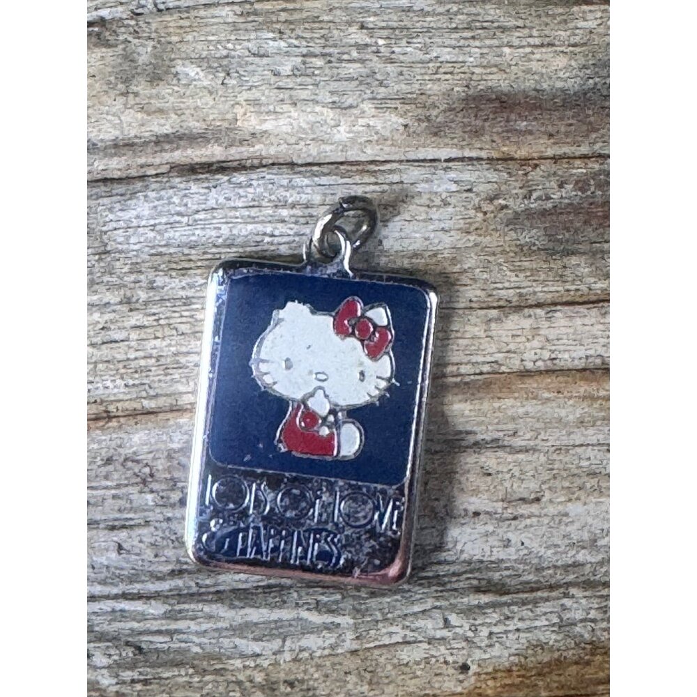 Hello Kitty Charm Lots of Love and Happiness 1976 - Picture 1 of 7